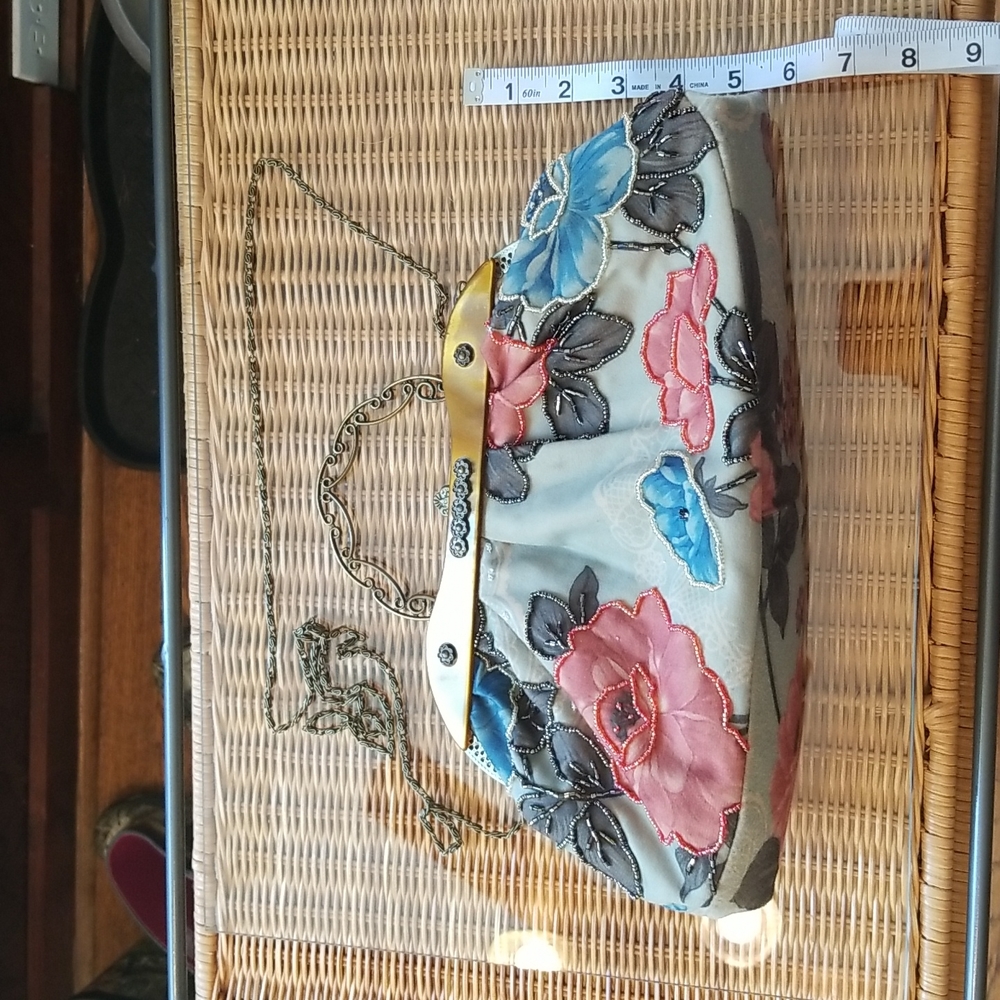 NWOT sequined floral purse